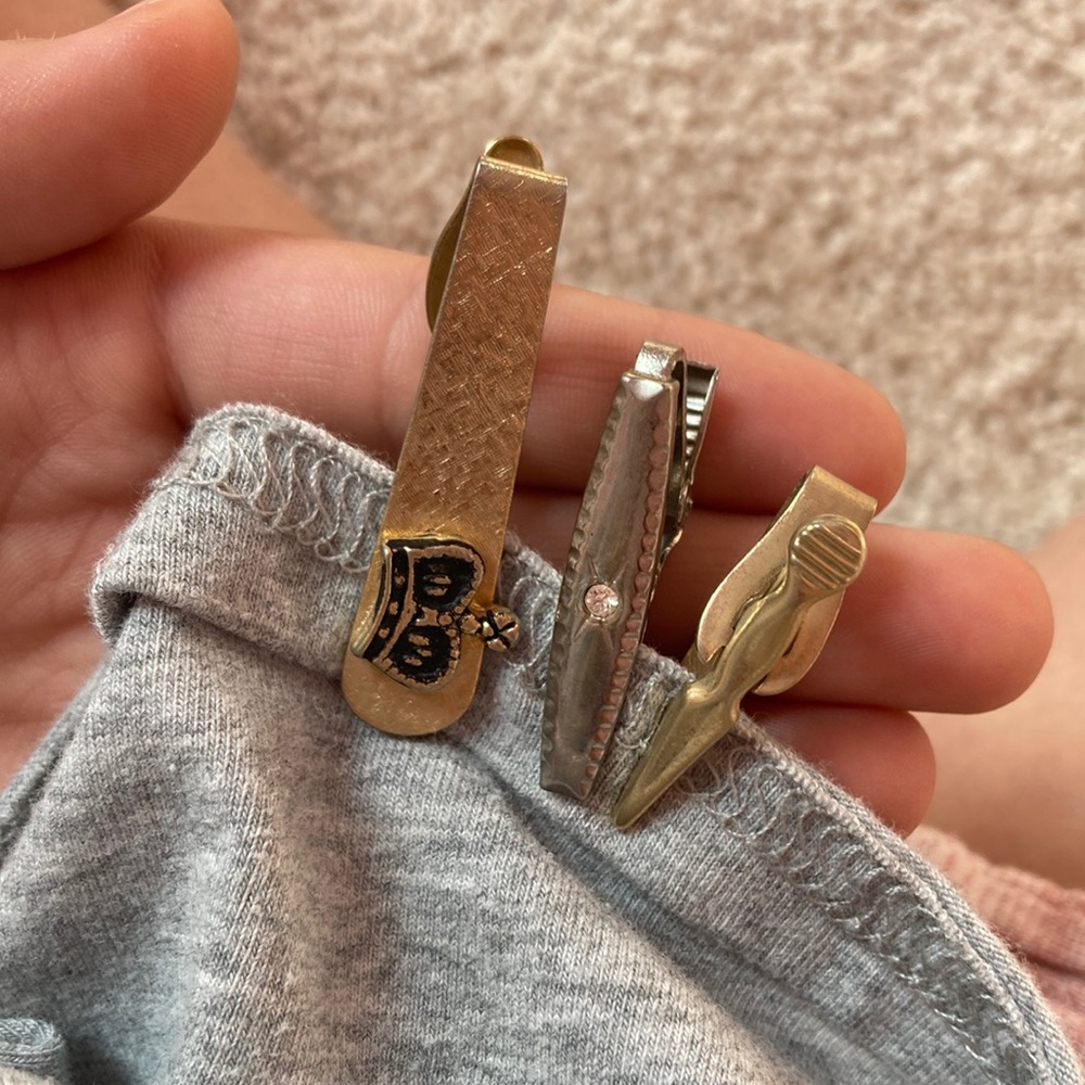 Shirt, clips